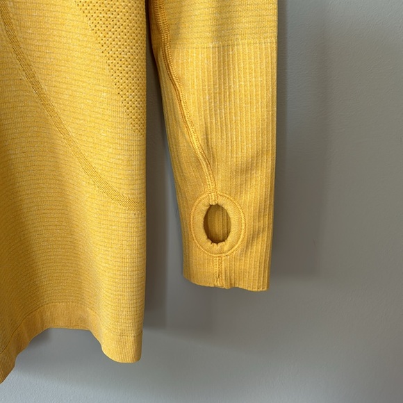 Lululemon Swiftly Tech Long‎ Sleeve Sz 6 in Honeycomb - Picture 2 of 9